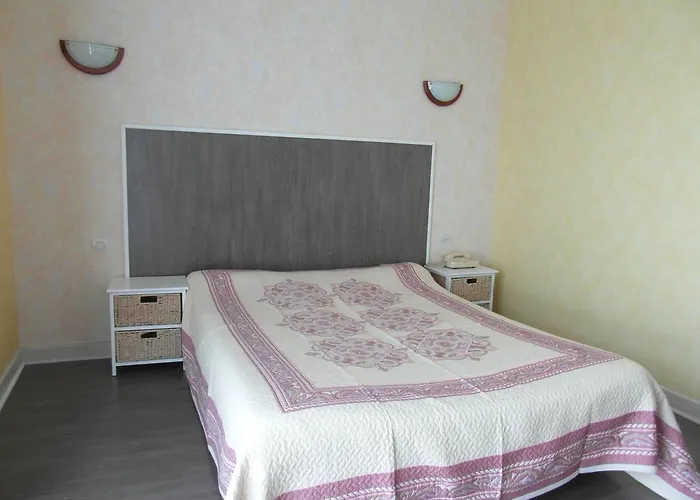 佩里戈尔餐厅酒店 酒店