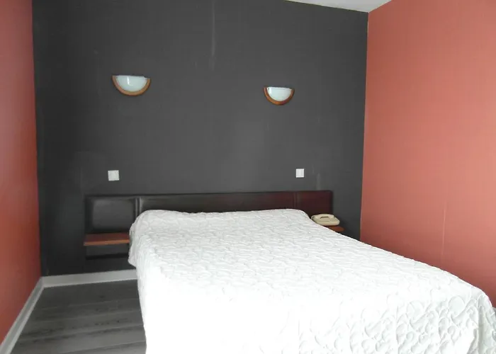 佩里戈尔餐厅酒店 酒店 茅尔斯